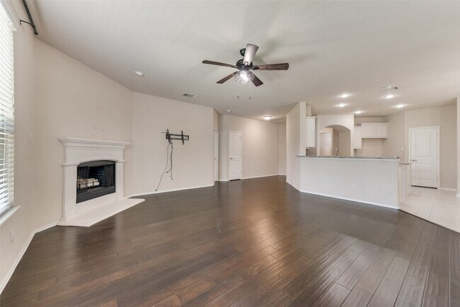 Building Photo - 5610 Stockport Drive