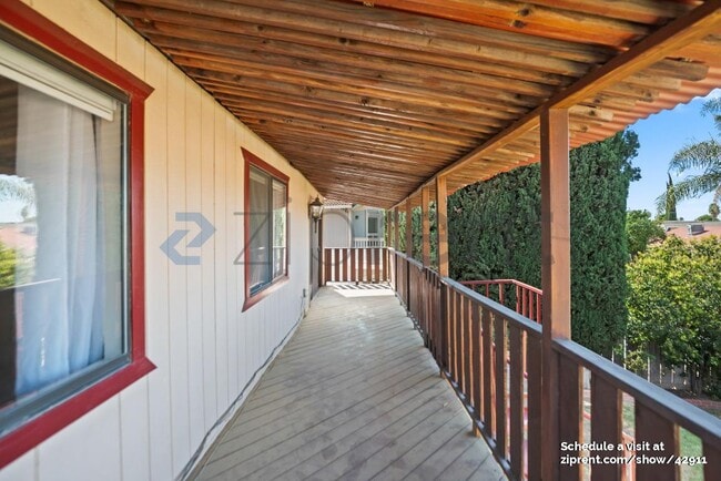 Building Photo - 1425 Valerie Ln