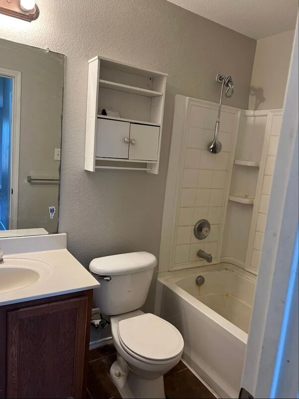 Building Photo - 1821 Trego Dr