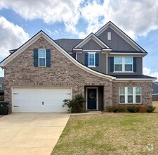 Building Photo - Beautiful 5 bed, 3 bath home - minutes fro...