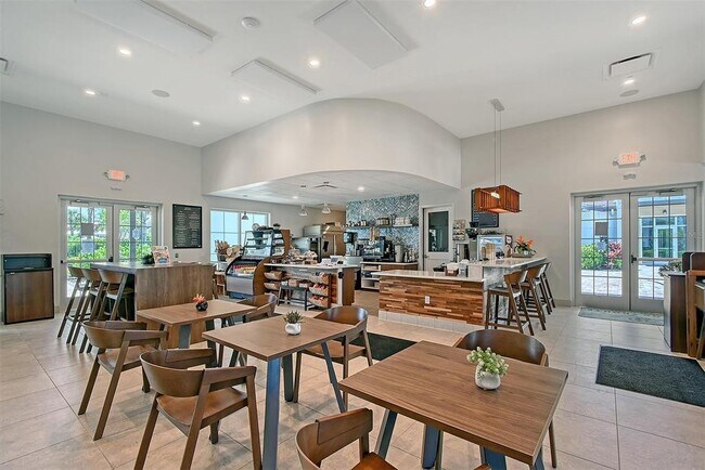 Building Photo - 17550 Crescent Moon Lp