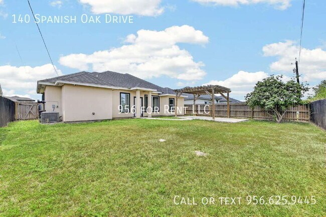 Building Photo - 140 Spanish Oak Dr