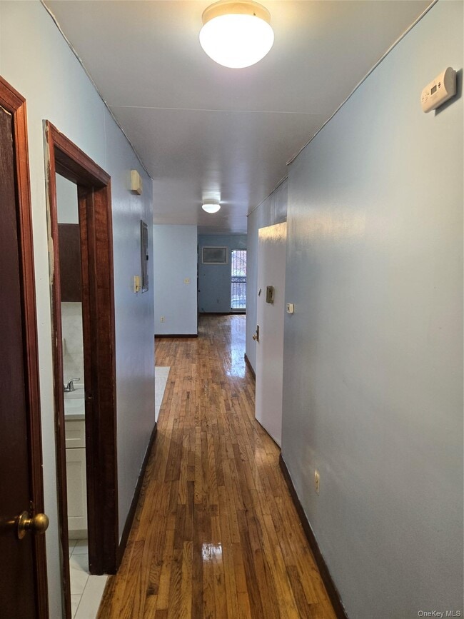 Building Photo - 3809 Barnes Ave