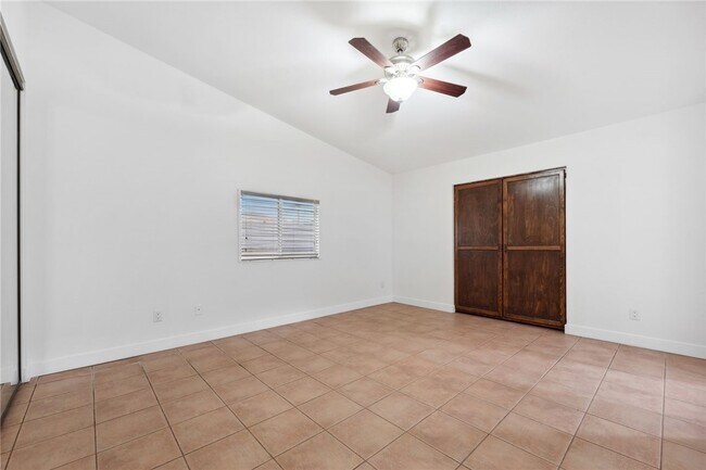 Building Photo - 4683 Teasdale Ave
