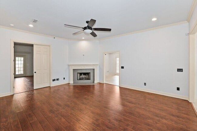Building Photo - $3195 Per Month after the Lease with Purch...