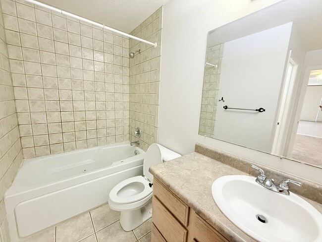 Building Photo - Photos Coming Soon – 3 Bedroom, 3.5 Bathro...
