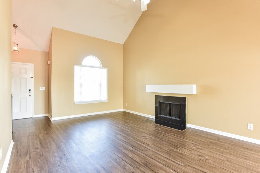 Building Photo - 1108 Harmony Ln