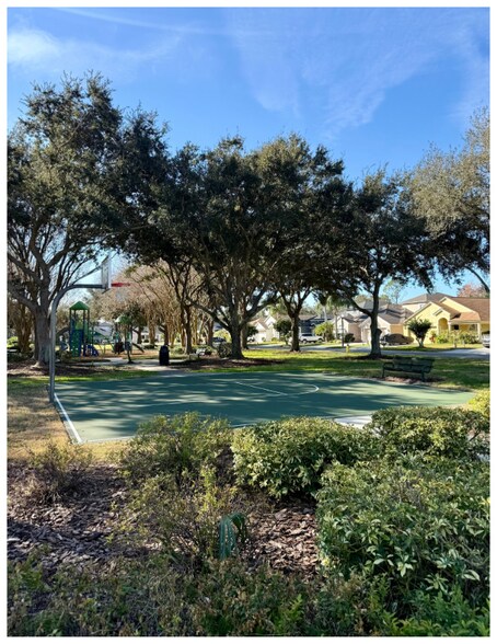 Building Photo - 2352 Rosehaven Dr