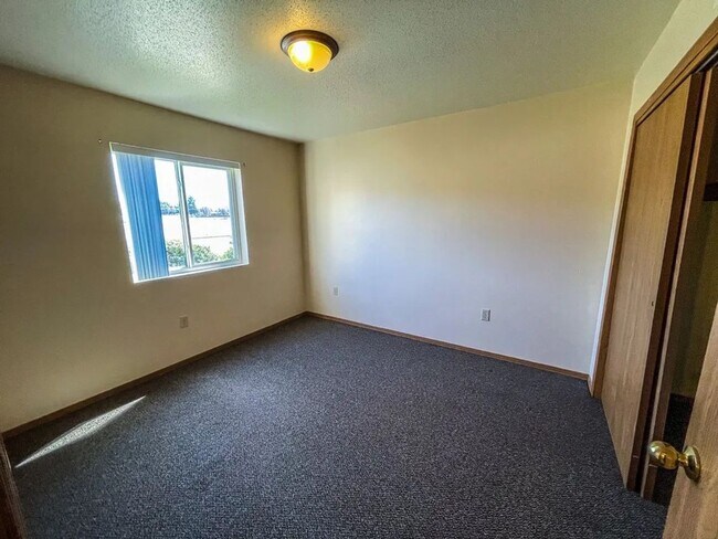 Building Photo - A Place to Call Home – Cozy & Spacious 2BR