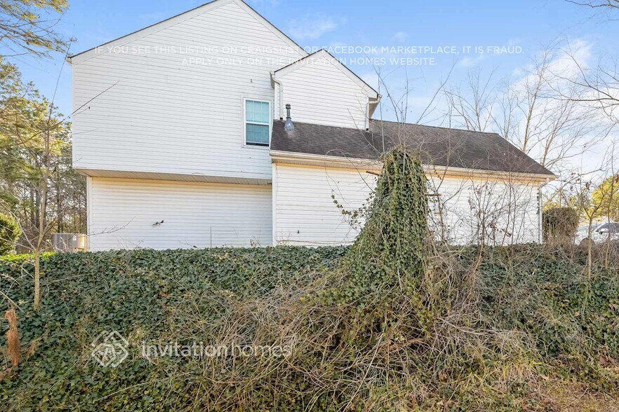 Building Photo - 2909 Sentinel Cir