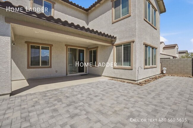 Building Photo - 11769 W Mobile Ln