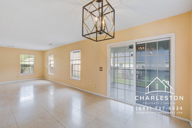 Building Photo - 202 Seneca River Dr