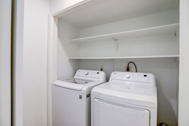 Building Photo - 2445 West Settler\'s Way, Spring, TX 77380...