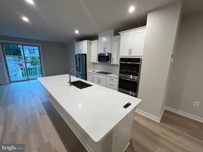 Building Photo - 13670 Cobble Lp