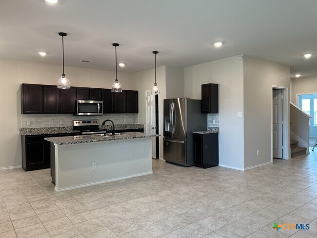 Building Photo - 9611 Murandy Dr