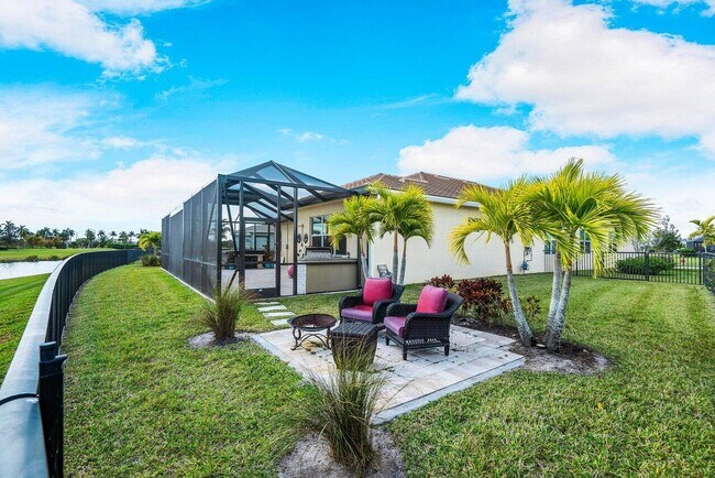 Building Photo - 15964 Whippoorwill Cir