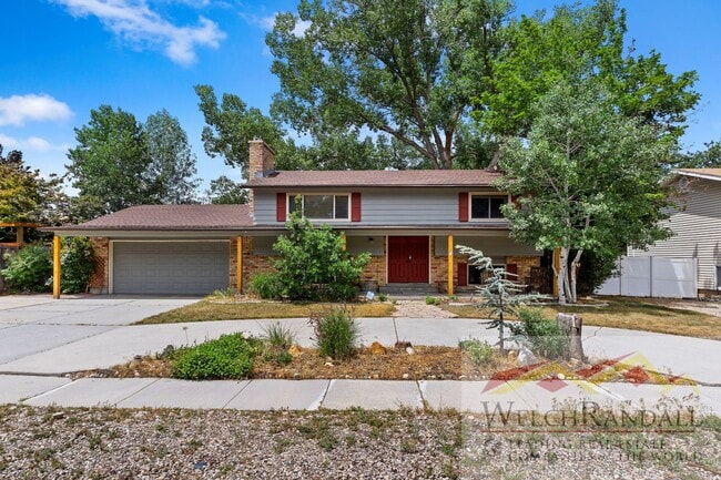 Building Photo - Cozy & Beautiful 4-Bed, 2-Bath Sandy Home ...