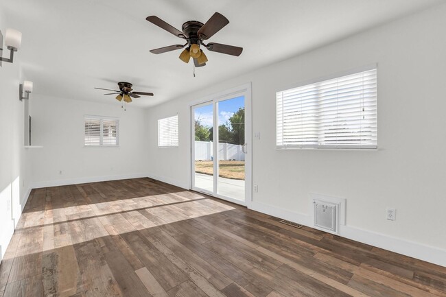Building Photo - Beautiful 3 Bedroom Rambler Near Hill AFB with RV Parking