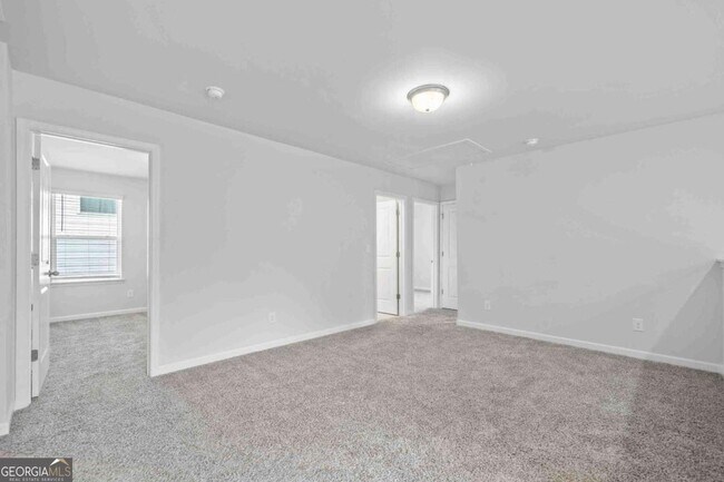 Building Photo - 279 Wells Cir