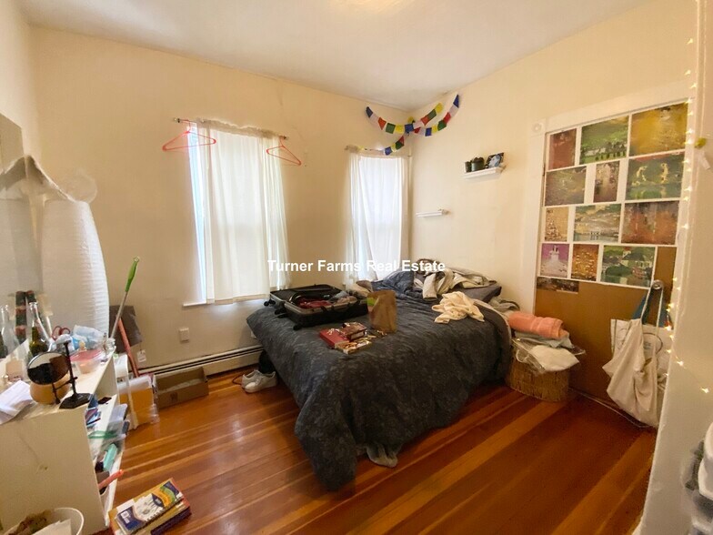 Building Photo - 34 Darling St