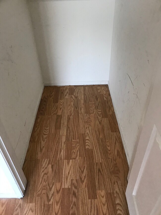 Building Photo - 14249 Friar St