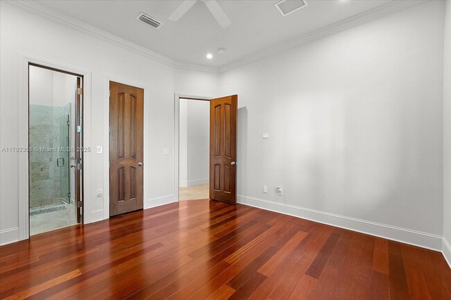 Building Photo - 9463 SW 123rd Terrace