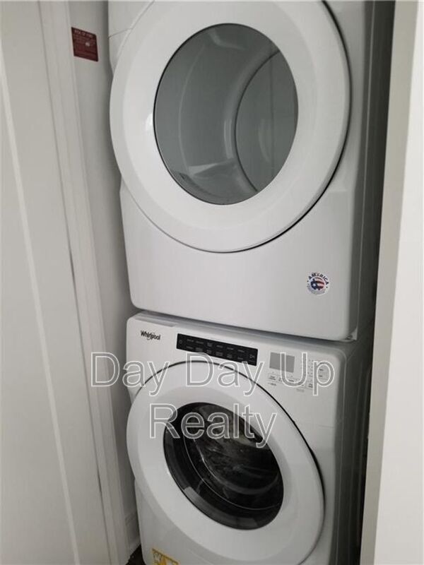 Building Photo - 788 West Marietta St NW