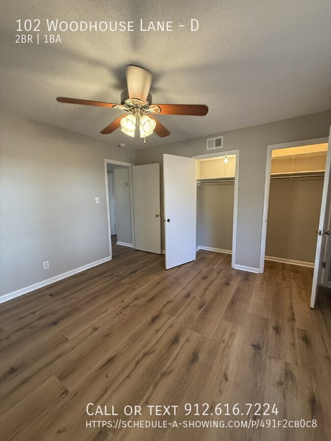 Building Photo - 102 Woodhouse Ln