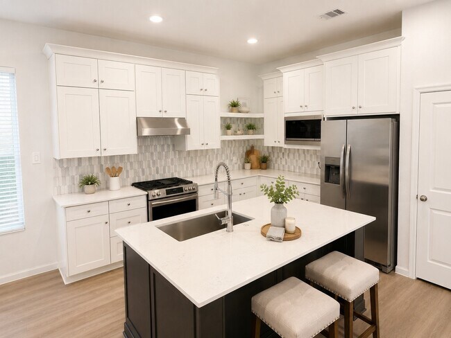 Building Photo - 15520 Maple