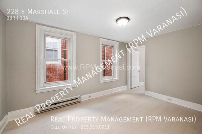 Building Photo - Spacious 3-Story Gem in Norristown with Mo...