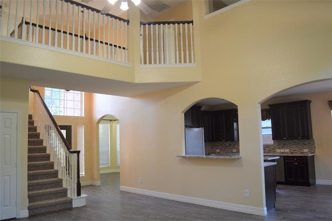 Building Photo - 6210 Marble Hollow Ln