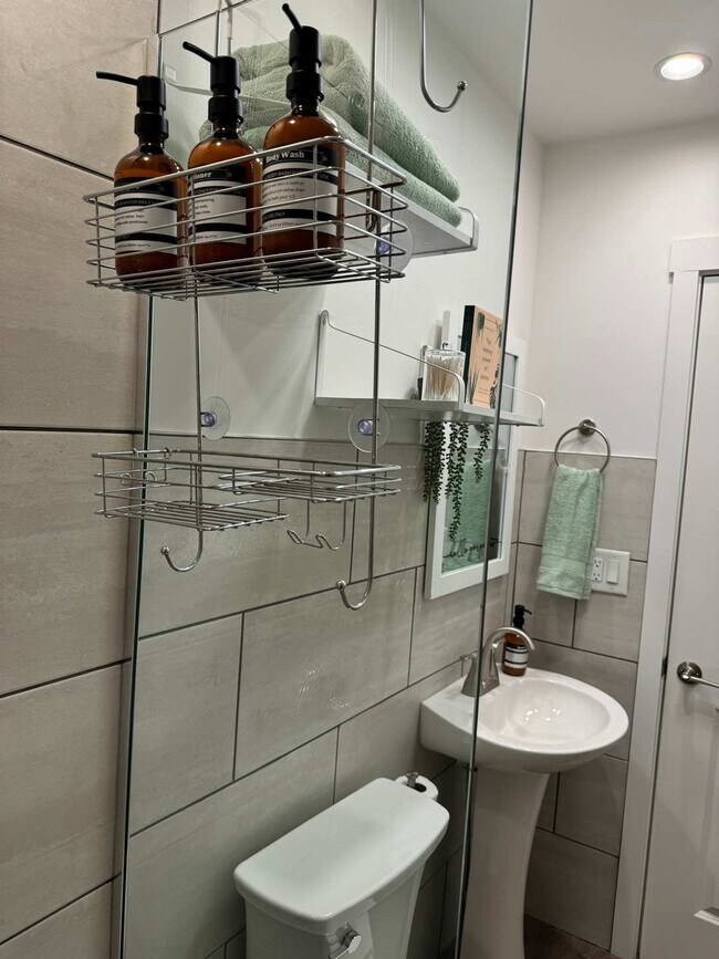 Building Photo - 59 E Russell St