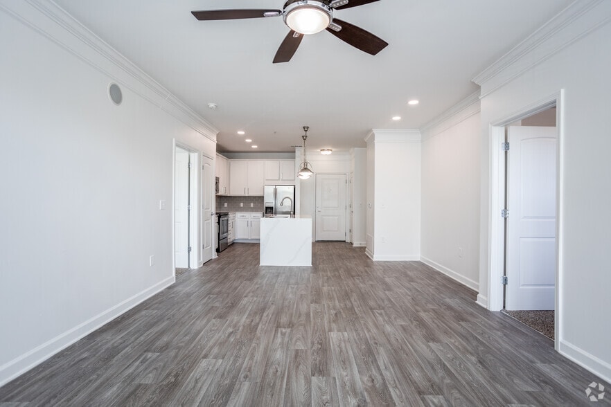 2BR, 2BA - 1,202 SF - The Eliza on Collier