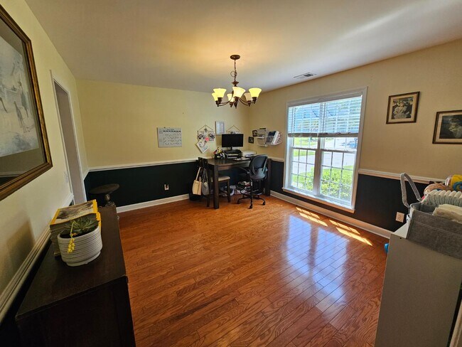 Building Photo - 230 Sorrel Tree Ln