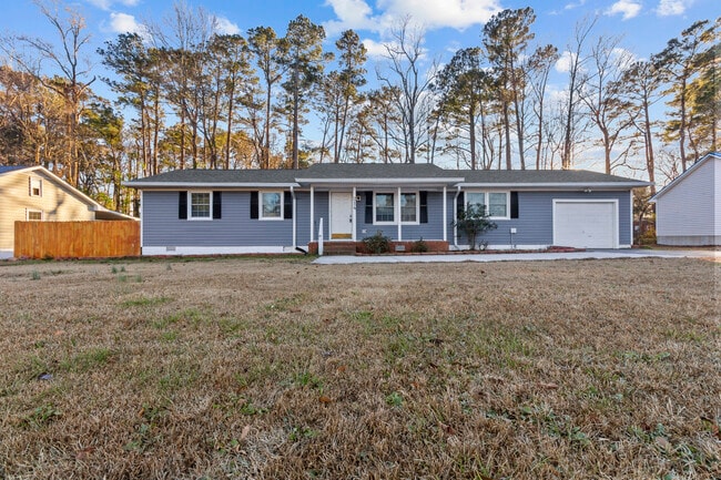 Building Photo - 214 Manchester Rd