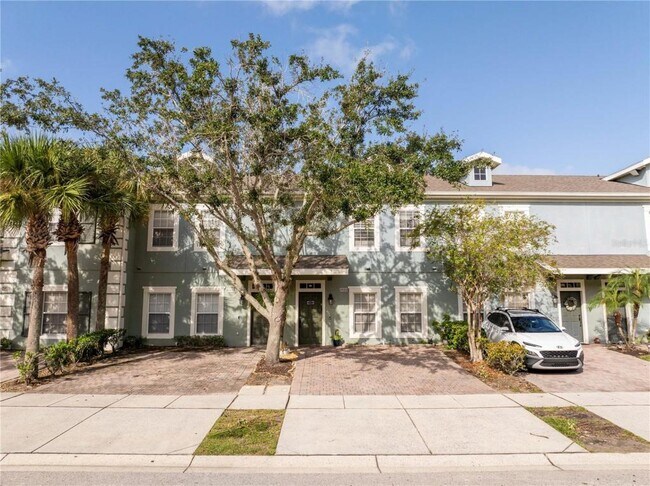 Building Photo - 2433 Caravelle Cir