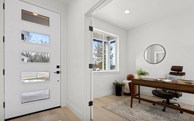Primary Photo - 218 N 54th Pl