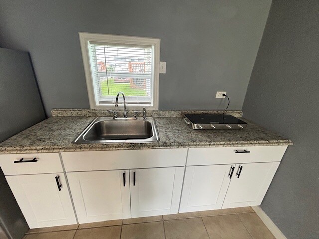 Building Photo - 1064 N Tamiami Trl