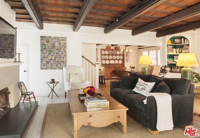 Building Photo - 51 27th Ave