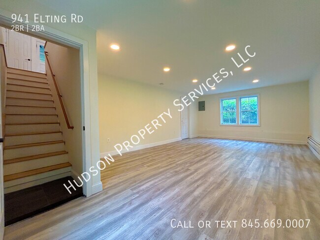 Building Photo - 941 Elting Rd
