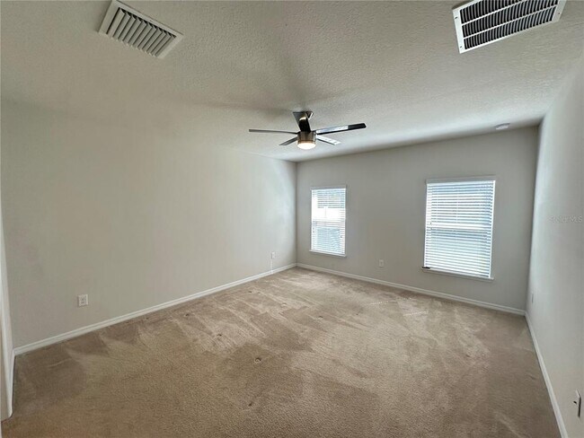 Building Photo - 12202 Ledbury Commons Dr