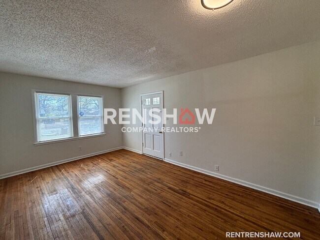 Building Photo - 3634 McDuff Ave