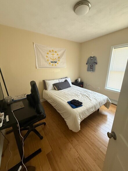 Building Photo - 34 Pratt St