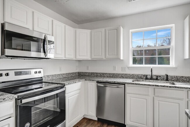 Building Photo - Timber Trail Drive Rental
