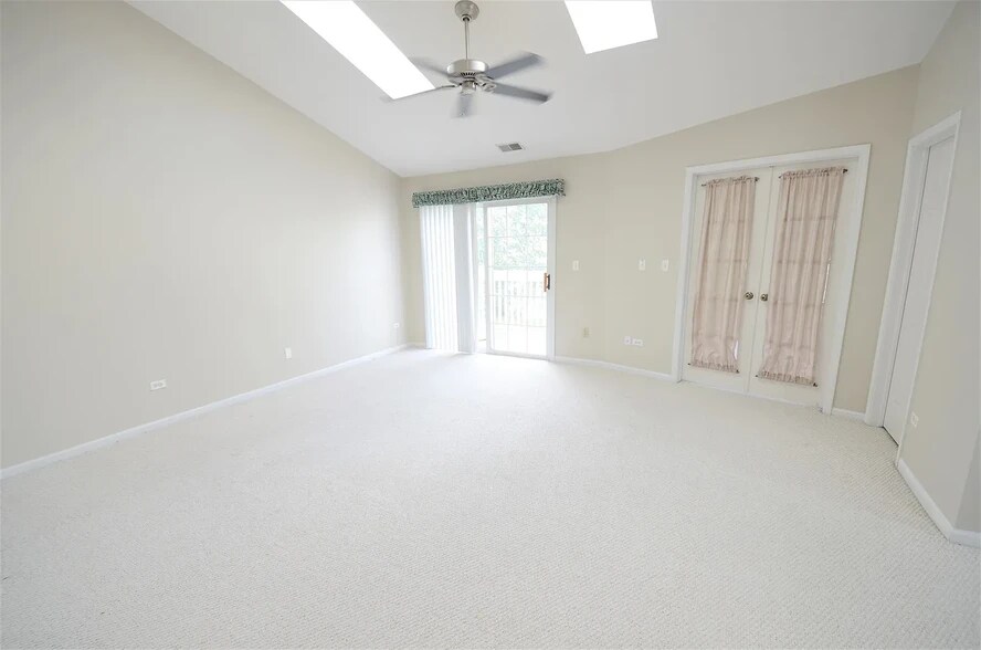 Building Photo - 2227 Waterleaf Ct