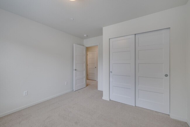 Building Photo - Brand New 4 Bed Home in Marysville!