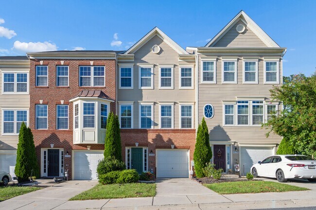 Building Photo - 6228 Newport Pl