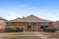 Building Photo - 12713 Hilltop Dr