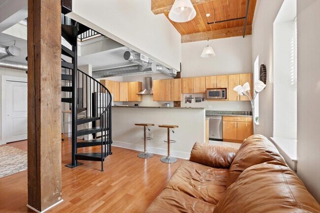Building Photo - 1 bedroom in Andover MA 01810