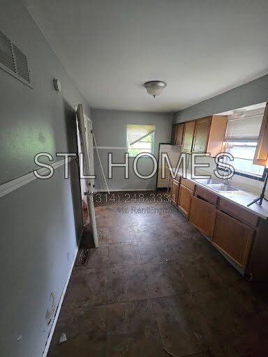 Building Photo - 1039 Gimblin St